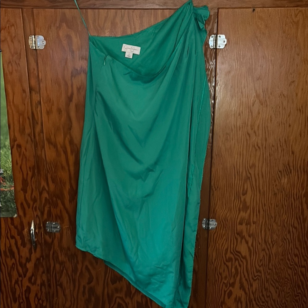 Jessica Simpson  Green one shoulder dress, silk and light weight